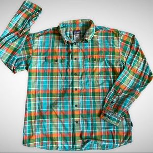 Patagonia long sleeve organic cotton plaid flannel button up shirt size XL mens